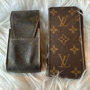 Louis Vuitton cell phone holder